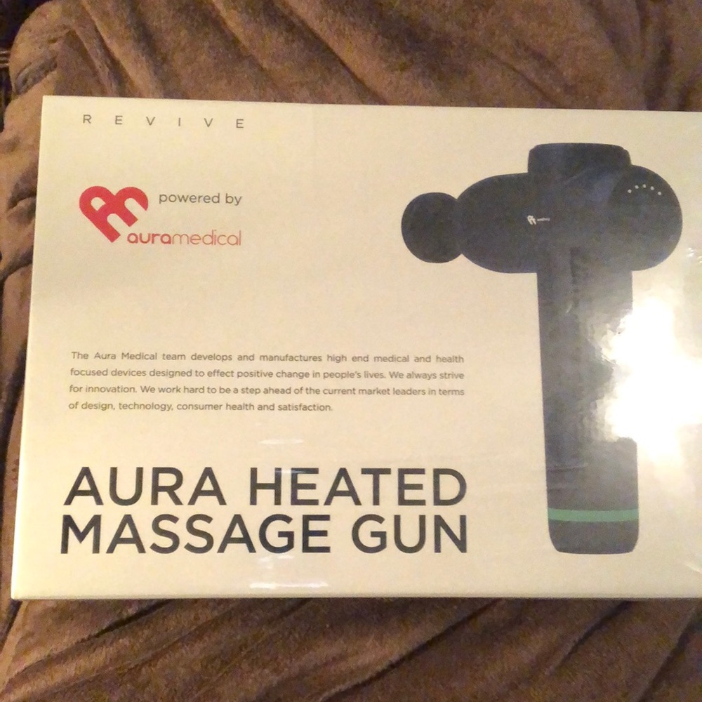 AURA HEATED MASSAGE GUN NEW IN BOX